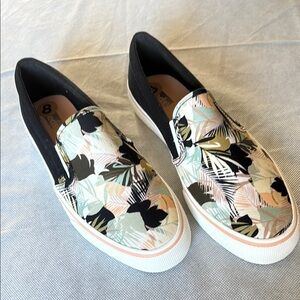 Tropical Print Slip-On Sneakers